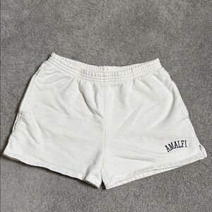 Brandy Melville Amalfi Sweat shorts with pockets